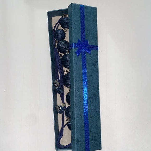 jewelry, necklace, earring, navy blue, coiled beads with suede cord - Picture 2 of 8